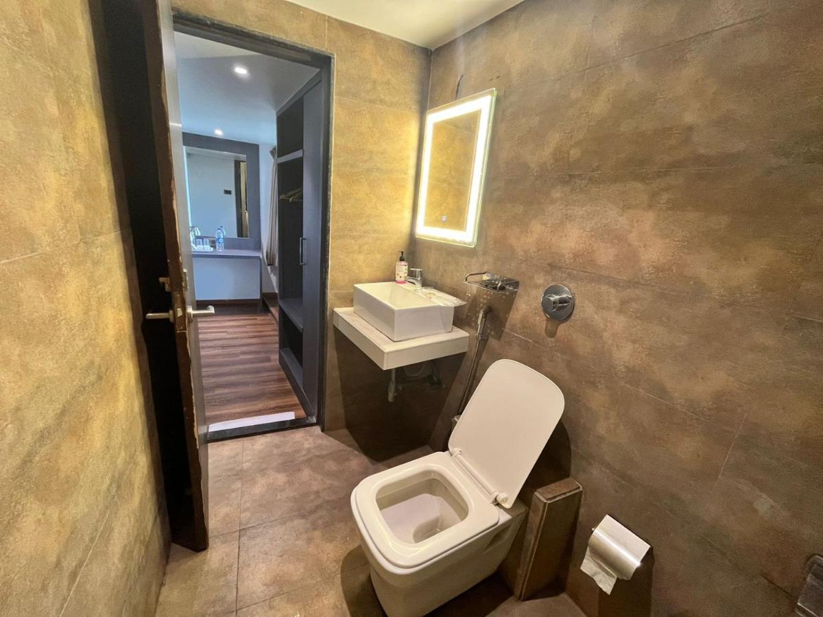 Hotel Pacific By Bestays Mumbai Exterior foto